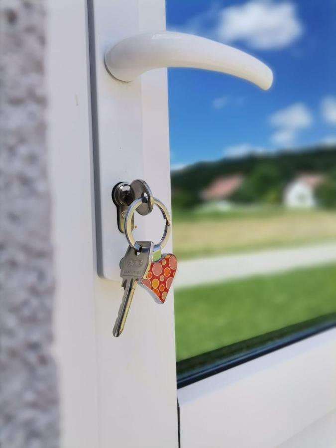 Kuca Za Odmor Roby Apartment Saborsko Exterior foto