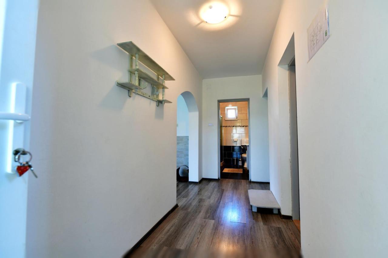 Kuca Za Odmor Roby Apartment Saborsko Exterior foto