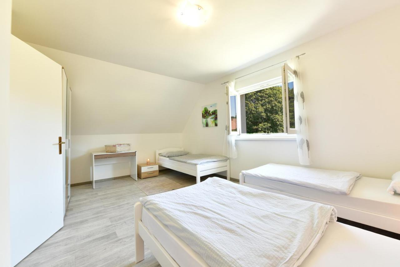 Kuca Za Odmor Roby Apartment Saborsko Exterior foto