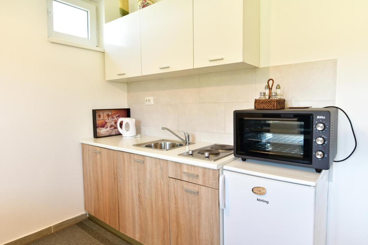 Kuca Za Odmor Roby Apartment Saborsko Exterior foto