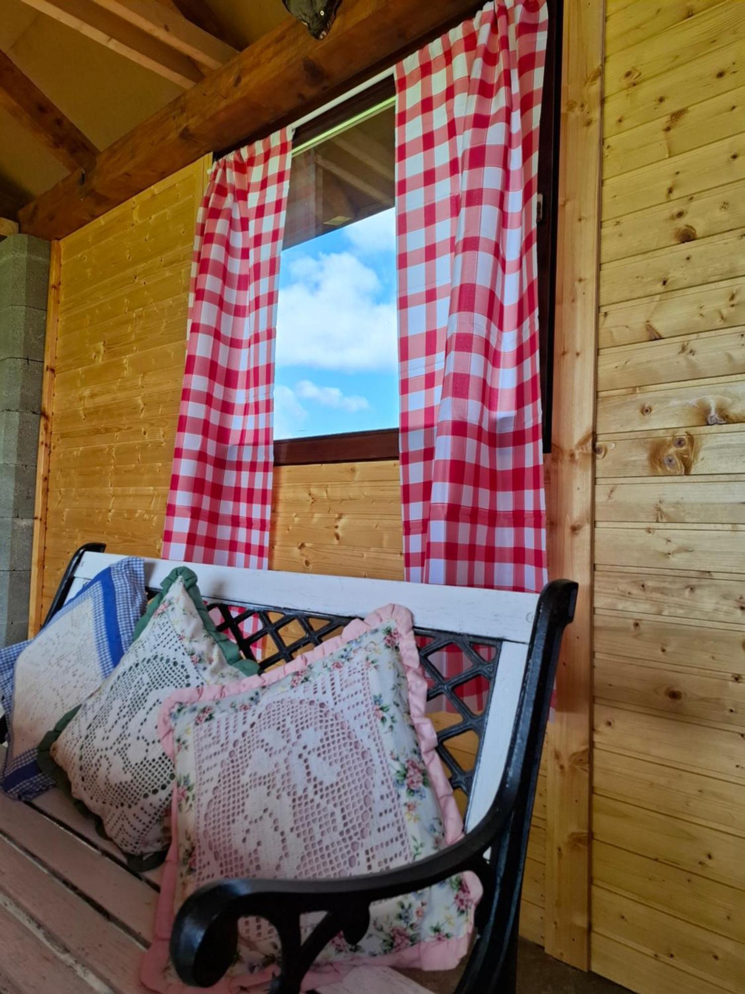 Kuca Za Odmor Roby Apartment Saborsko Exterior foto